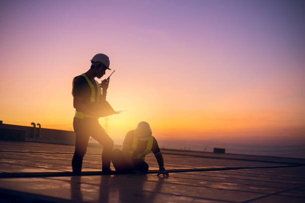 Best Residential Roofing Contractor  in Bloomingburg, OH